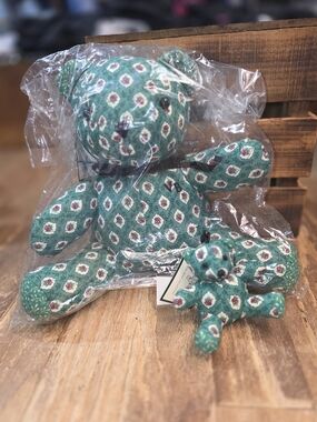 NWT 2 Vera Bradley Kelly Greenfield Bears